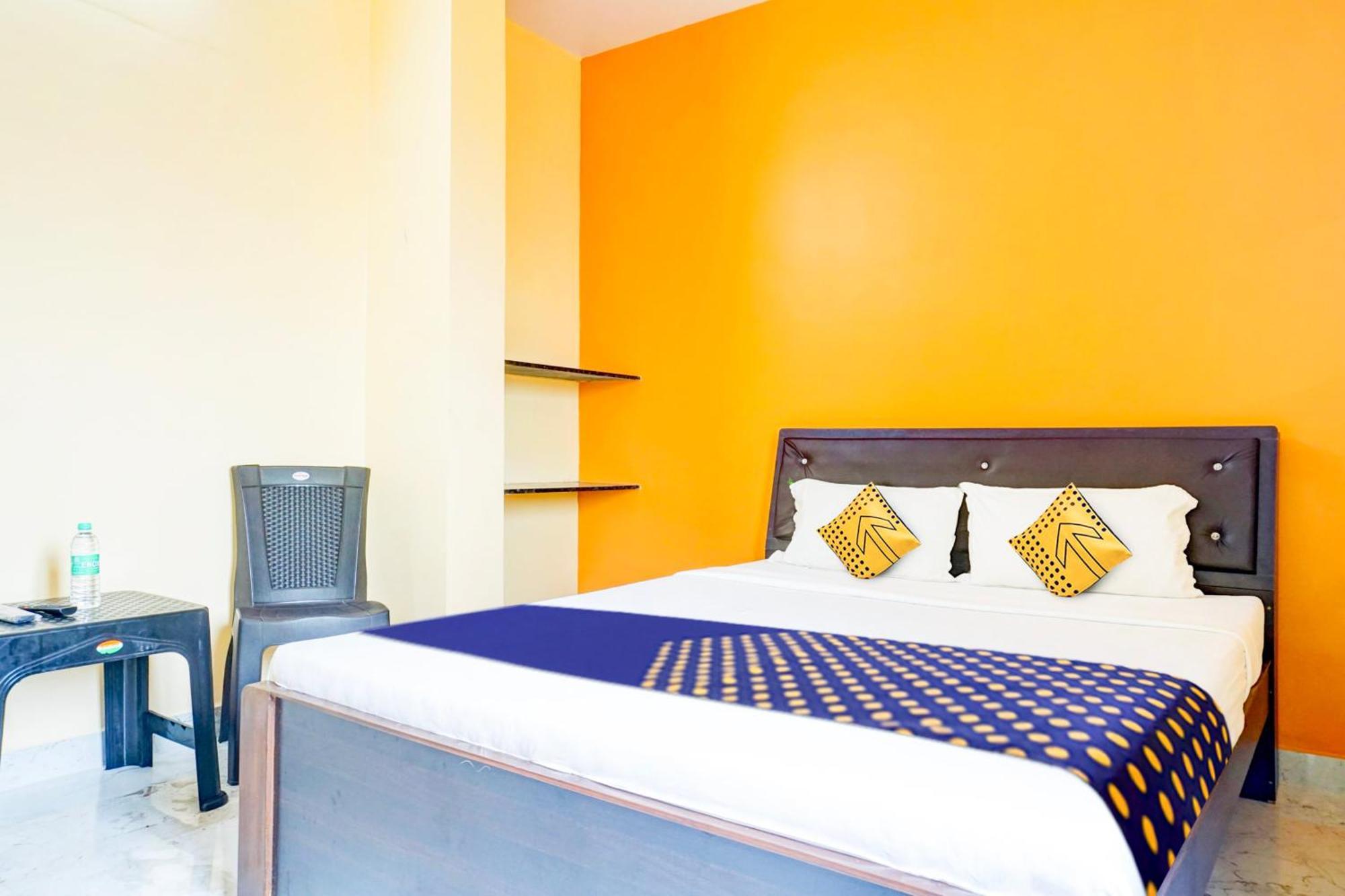 Spot On Hotel Shree Samarth Lodging كولهابور المظهر الخارجي الصورة