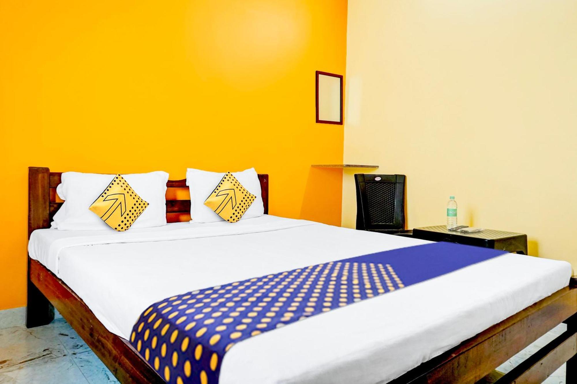 Spot On Hotel Shree Samarth Lodging كولهابور المظهر الخارجي الصورة